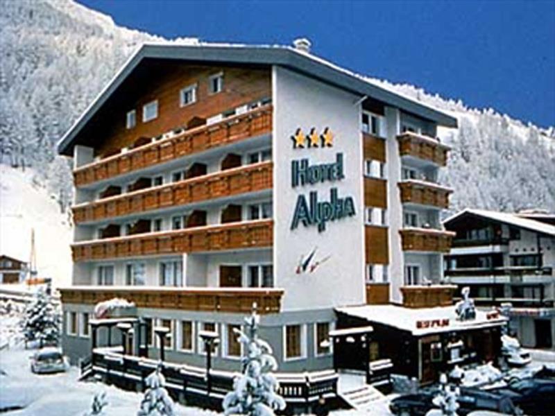 Hotel Alpha Саас-Грунд Екстер'єр фото